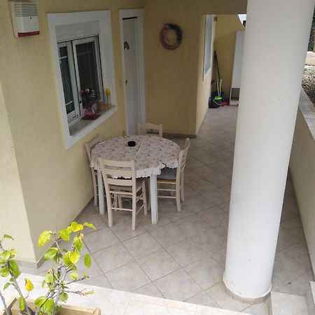 Stavros Apartments Artemida  Ngoại thất bức ảnh