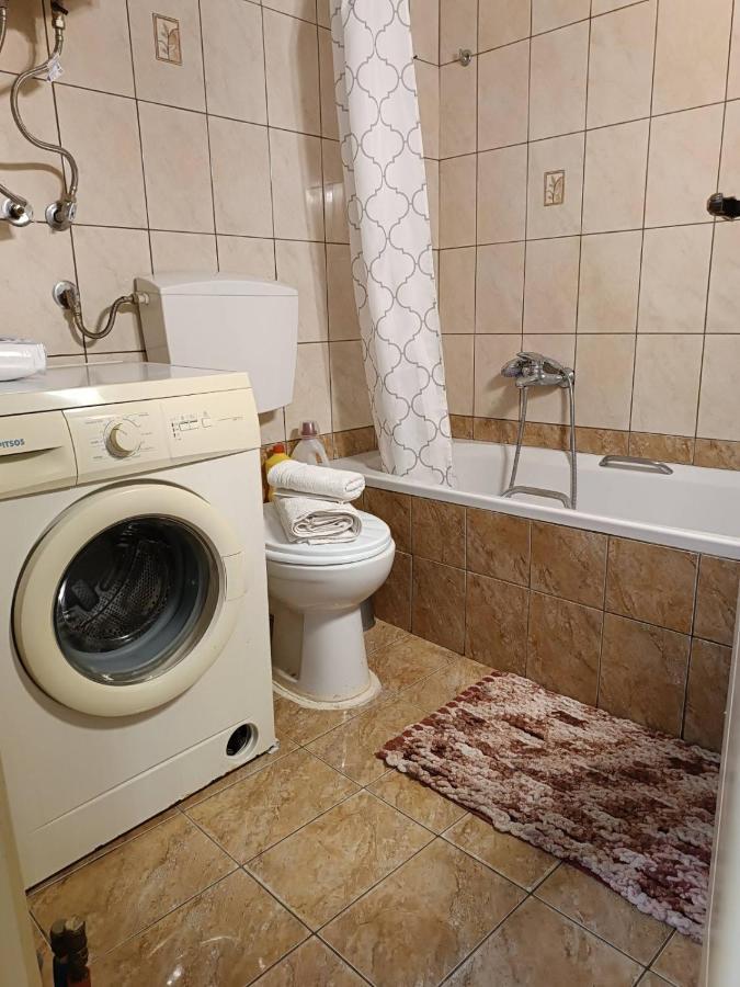 Stavros Apartments Artemida  Ngoại thất bức ảnh