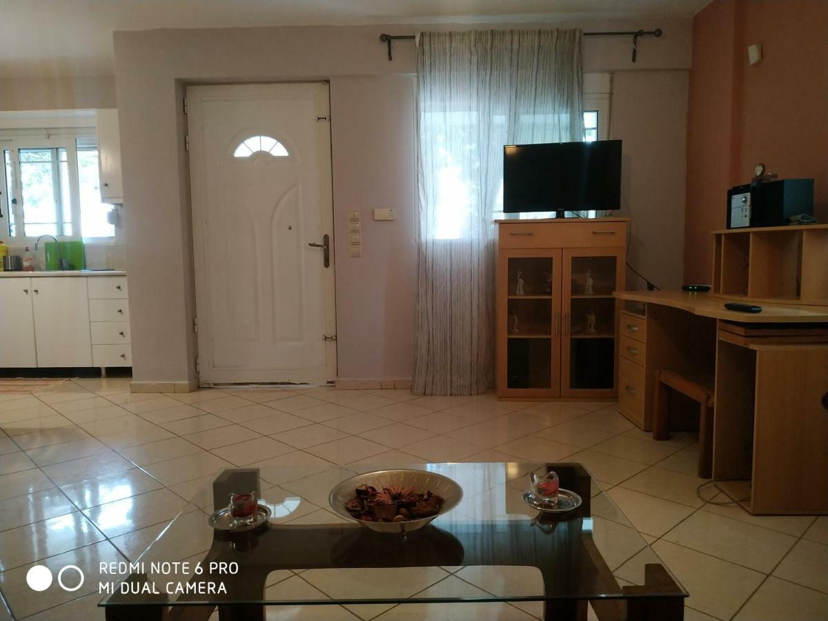 Stavros Apartments Artemida  Ngoại thất bức ảnh